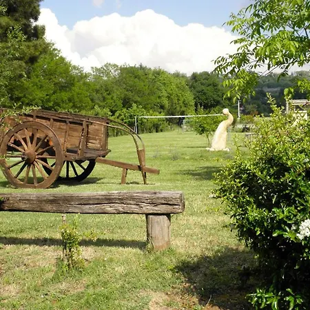Monte Santa Maria Tiberina Sleeps 4 With Pool And Wifi 아파트 몬테레오네 도르비에토