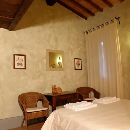 Monte Santa Maria Tiberina Sleeps 4 With Pool And Wifi