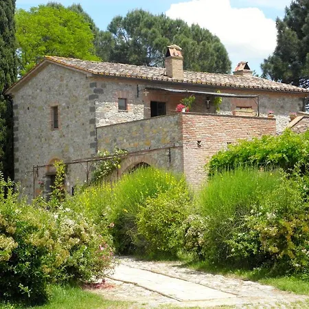 Apartamento Monte Santa Maria Tiberina Sleeps 4 With Pool And Wifi