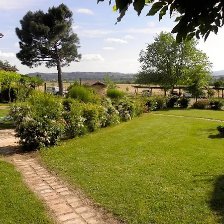 Apartamento Monte Santa Maria Tiberina Sleeps 4 With Pool And Wifi