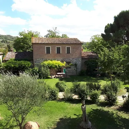 Monte Santa Maria Tiberina Sleeps 4 With Pool And Wifi Apartamento *