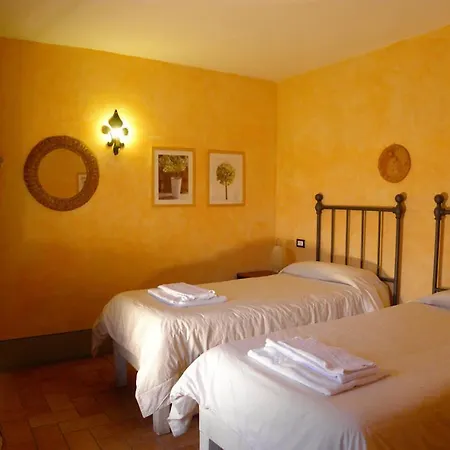 Monte Santa Maria Tiberina Sleeps 4 With Pool And Wifi 아파트 *